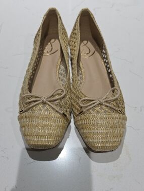 Woven Ballet Flats in Natural Beige size 8M
